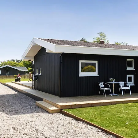 Feriehus Lovely In With Wifi